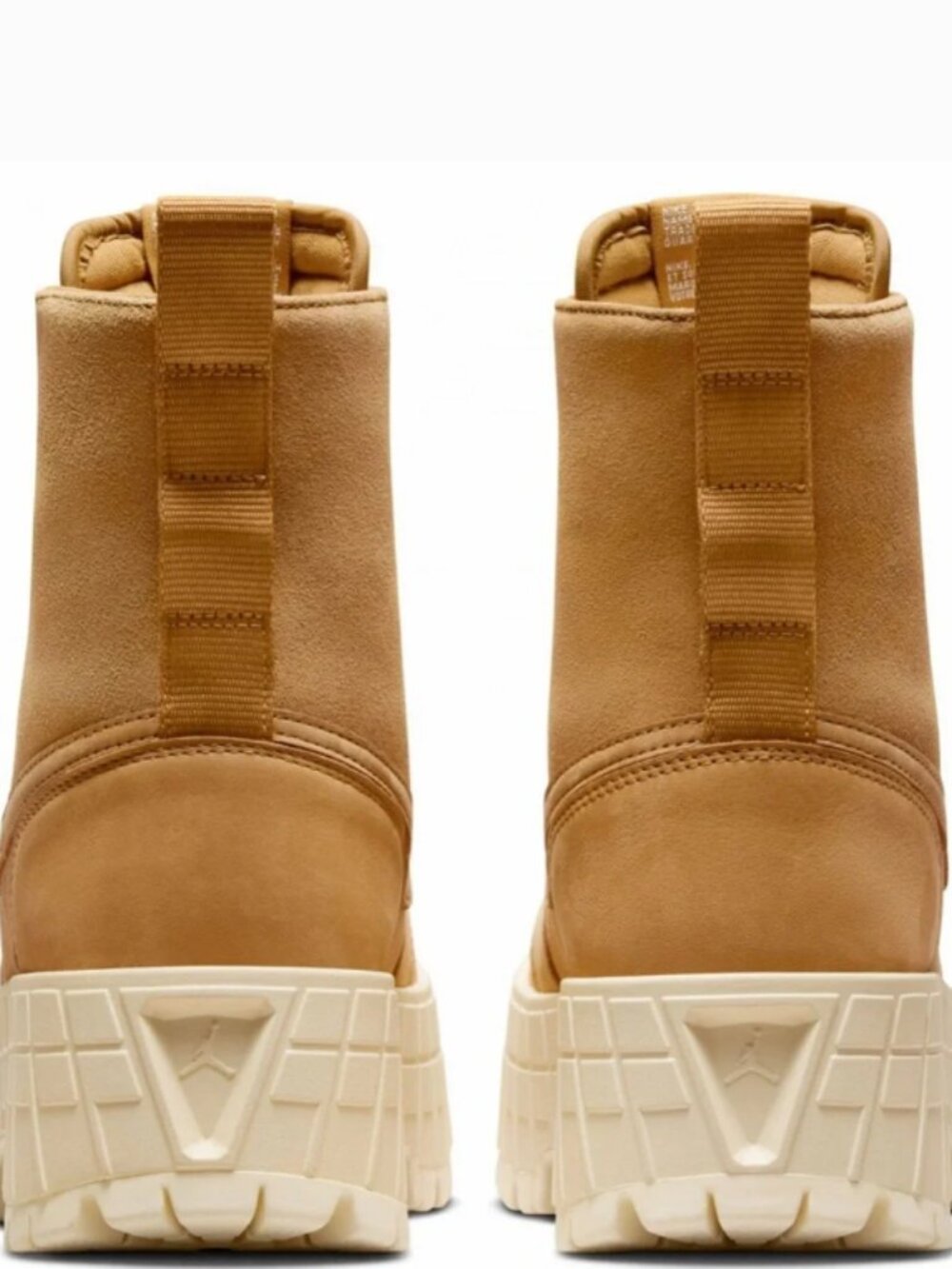 New - Nike Air Jordan 1 High-Top Brooklyn Boots Women's Wheat/Muslin-Wheat FJ573 - Picture 10 of 13